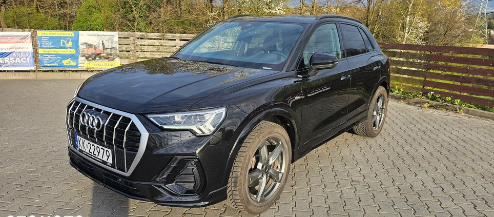 Audi Q3 cena 154999 przebieg: 17000, rok produkcji 2022 z Wieliczka małe 529